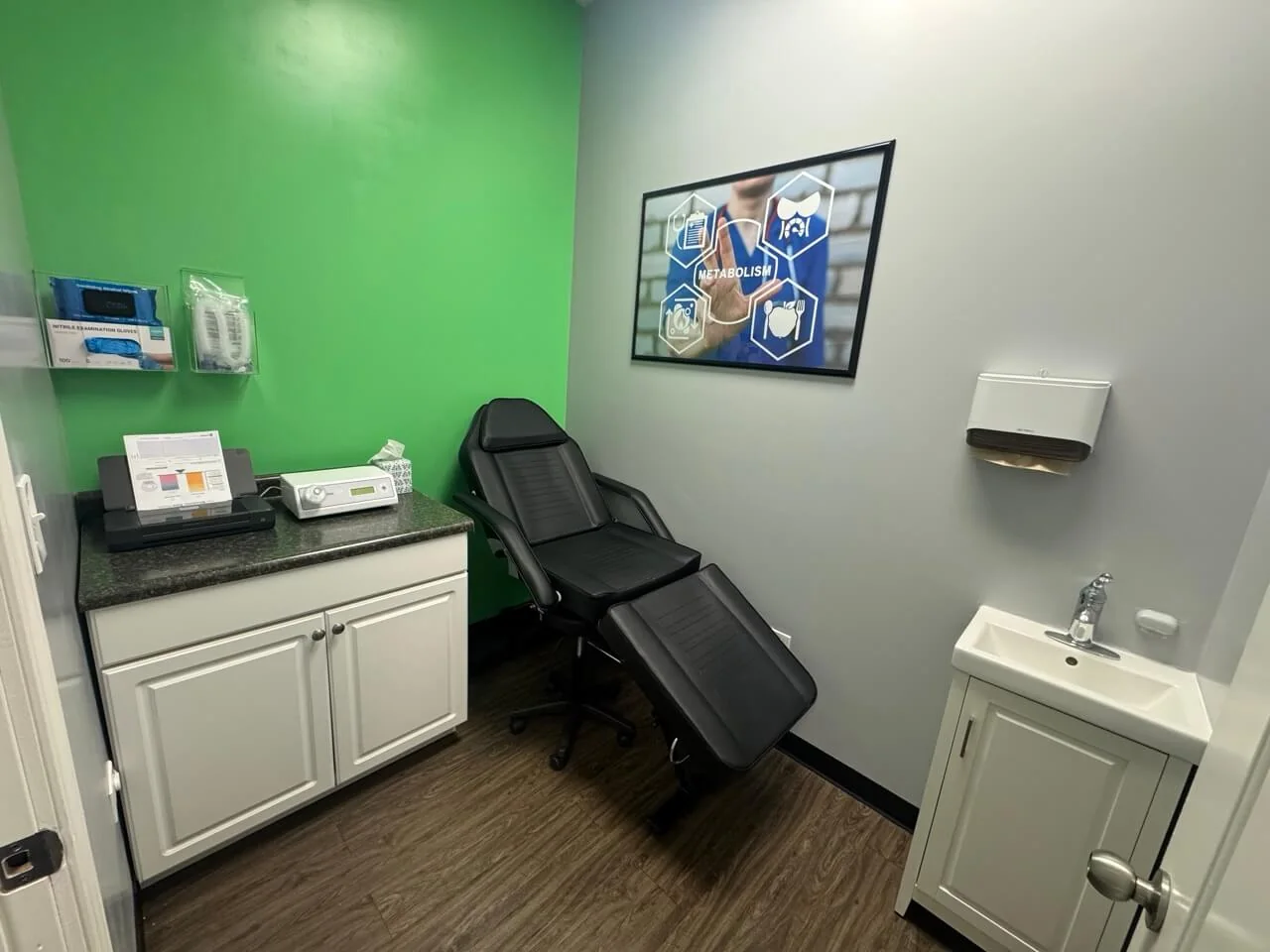 Nutrition testing room at Healthy All Time Nutrition